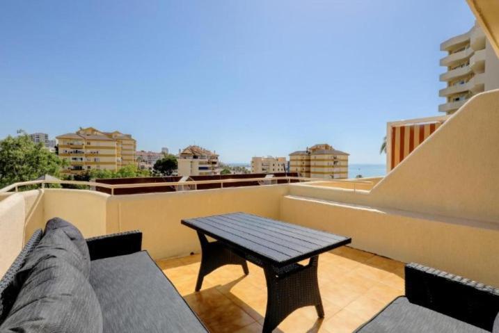 El Estudio De La Playa Benalbeach 324 Gran Terraza Vistas Al Mar Benalmádena Εξωτερικό φωτογραφία