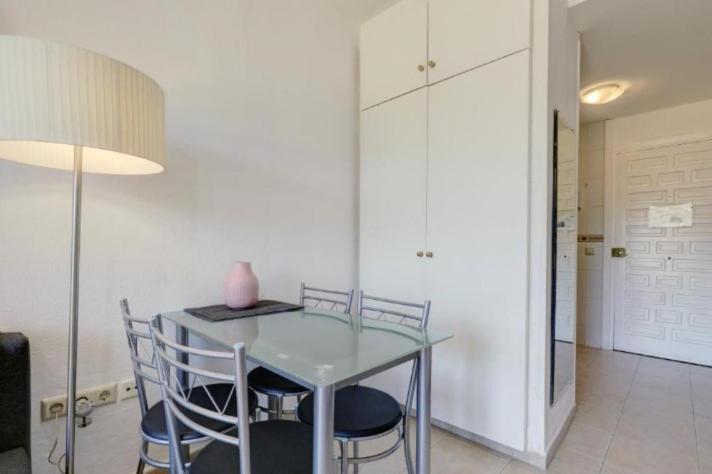 El Estudio De La Playa Benalbeach 324 Gran Terraza Vistas Al Mar Benalmádena Εξωτερικό φωτογραφία
